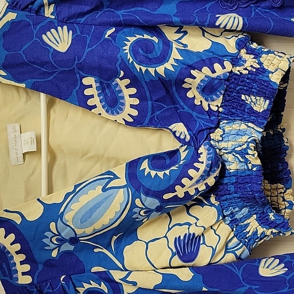 House of Harlow 1960 Blue and Cream Floral Linen Blend Blouse Sz Small - Picture 2 of 7